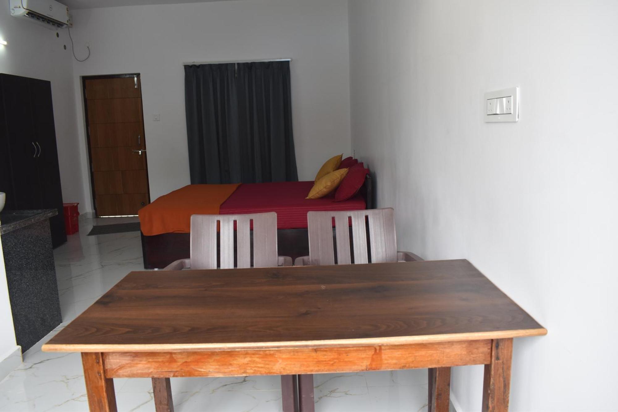 Gundappa Cafe Gokarna Kudle Beach Экстерьер фото